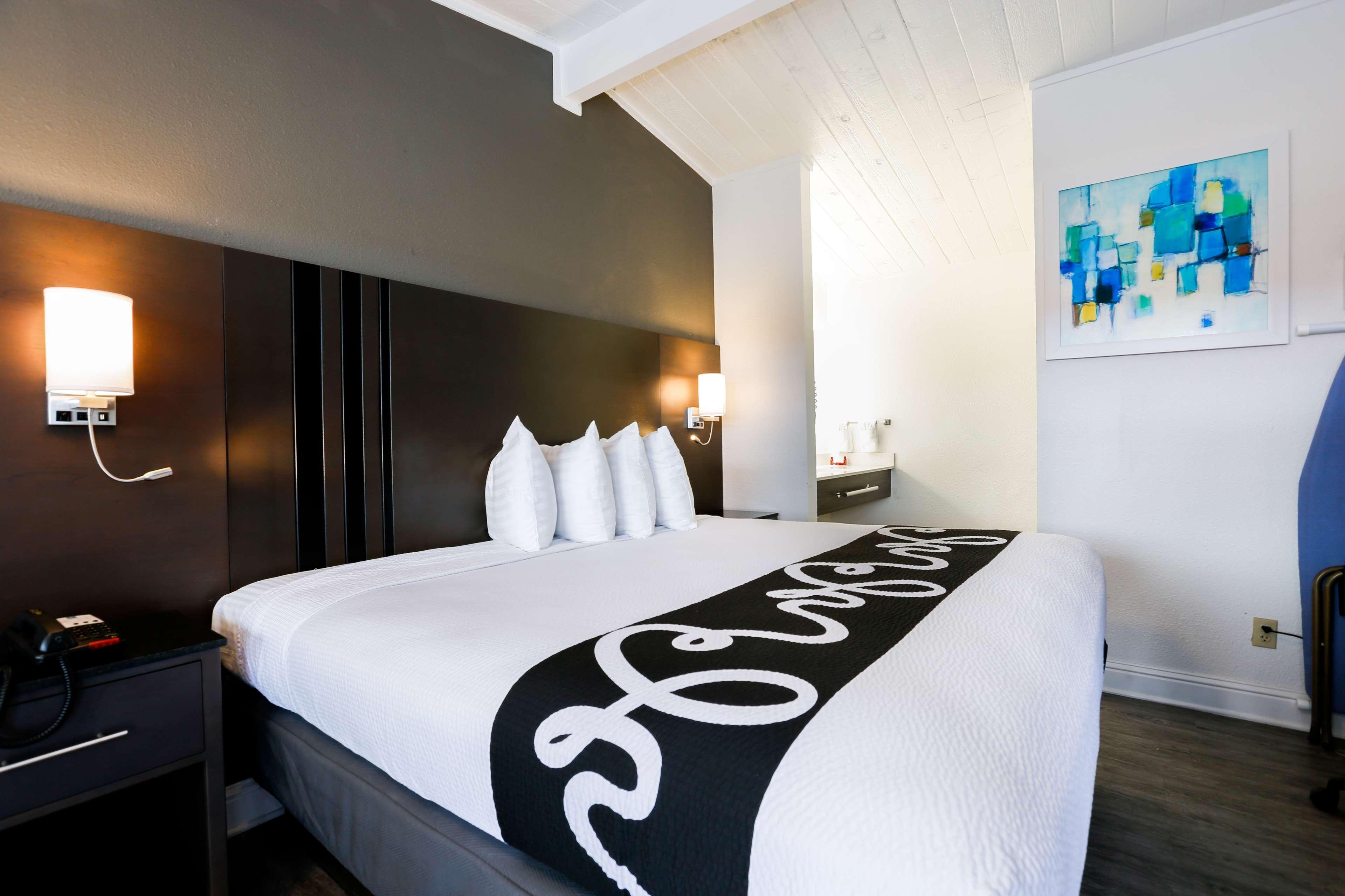 Surestay Hotel By Best Western Seaside Monterey Exterior foto